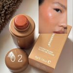 رژ گونه استیکی اسنس essense طرح رود - تصویر 5
