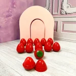 بالم لب توت فرنگی